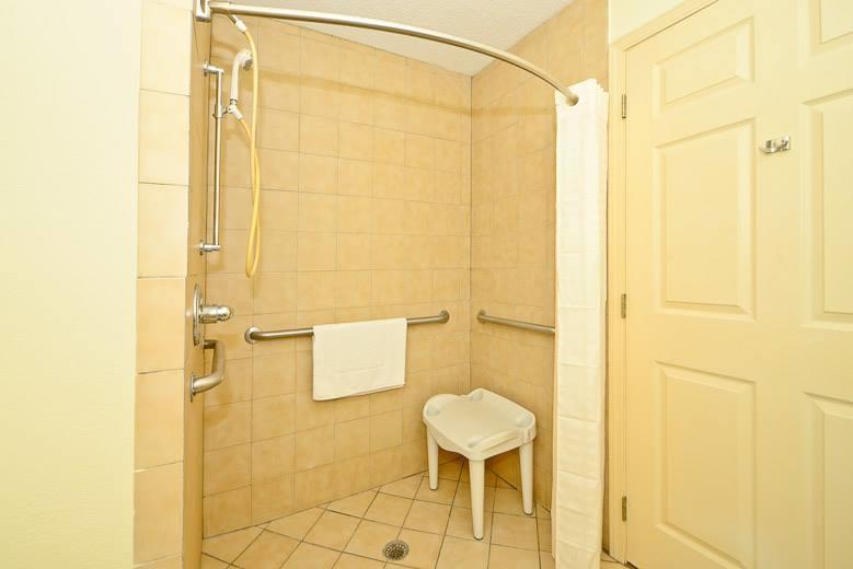Manchester Heritage Inn & Suites Экстерьер фото
